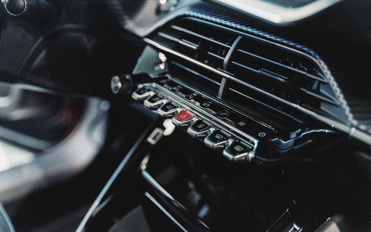 Почему тачскрины вытесняют «физические» клавиши? Ответ эксперта