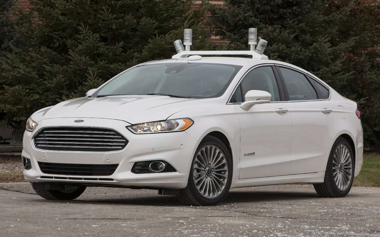 Прототип беспилотного автомобиля на базе Ford Fusion Hybrid