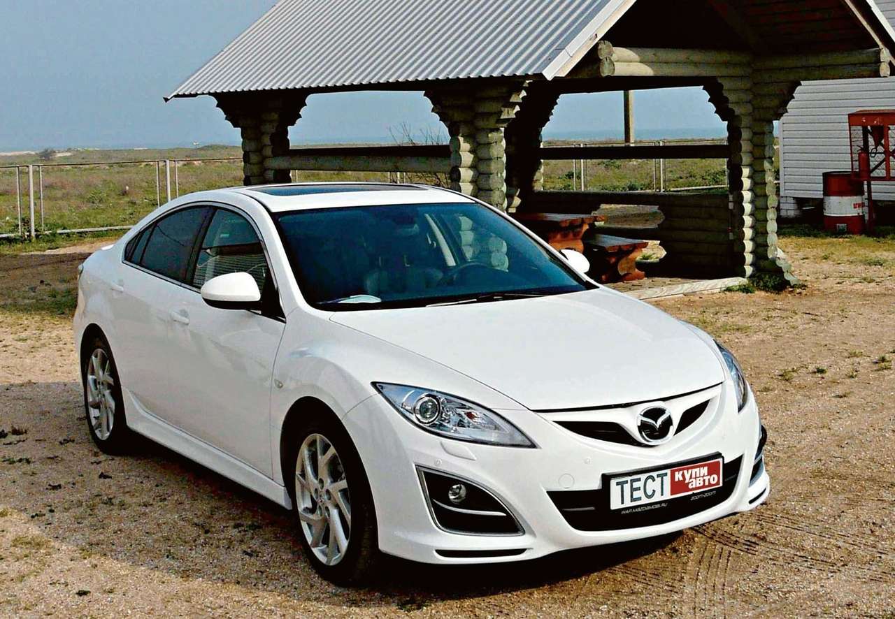 Mazda вновь отзывает автомобили из-за пауков