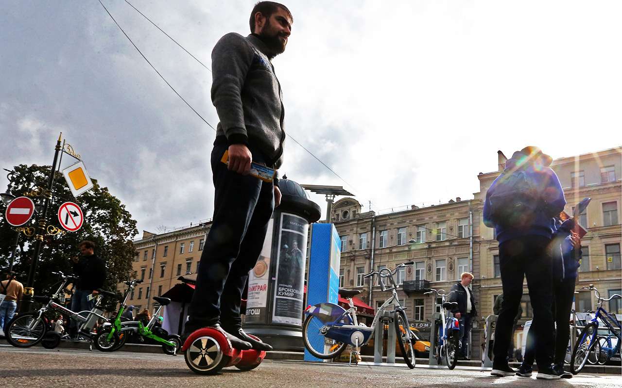 Новые правила движения: для электросамокатов и гироскутеров