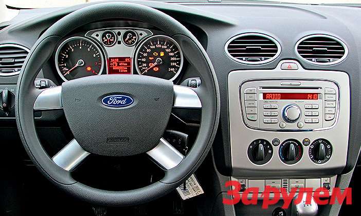 Панель форд 2. Панель управления Форд фокус 2 2007. Ford Focus 2 панель. Ford Focus 2 панель управления. Панель Форд фокус 2 дорестайлинг.