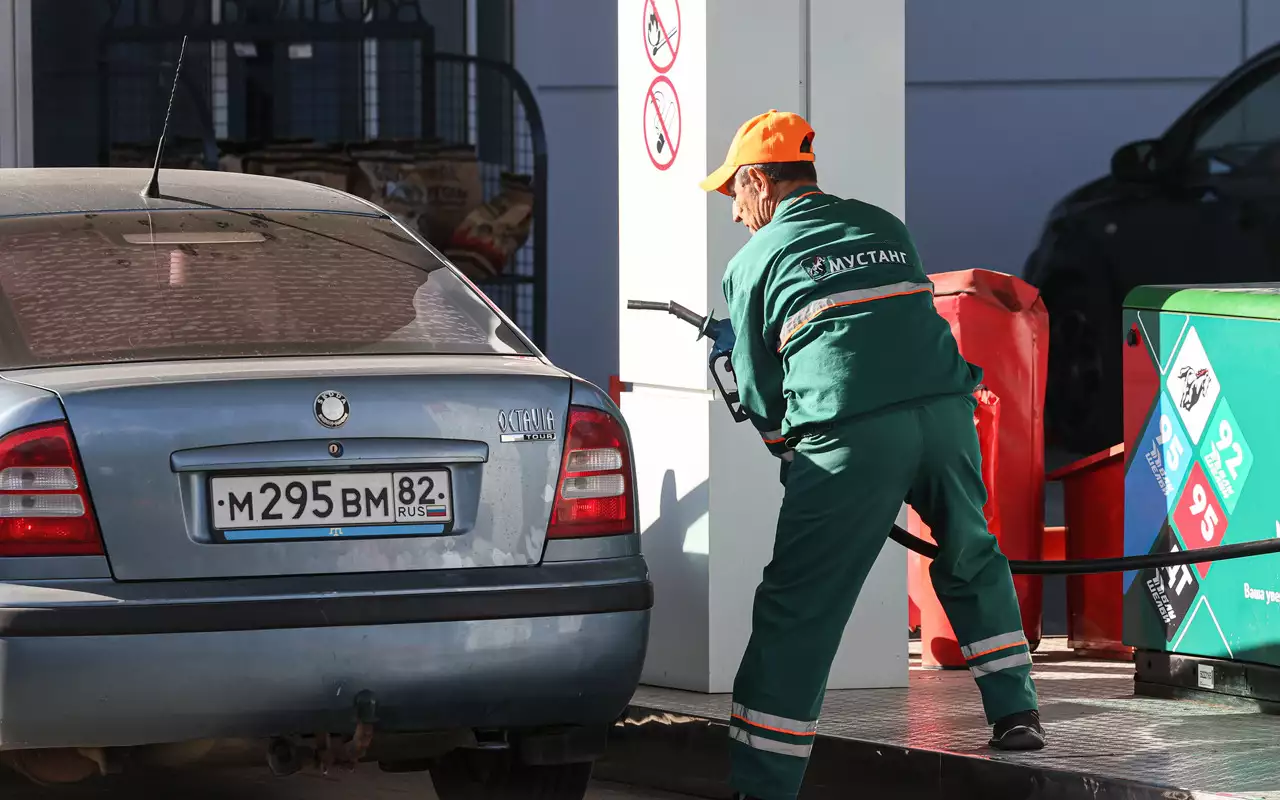 Каждый третий водитель переходит на «экономтопливо»