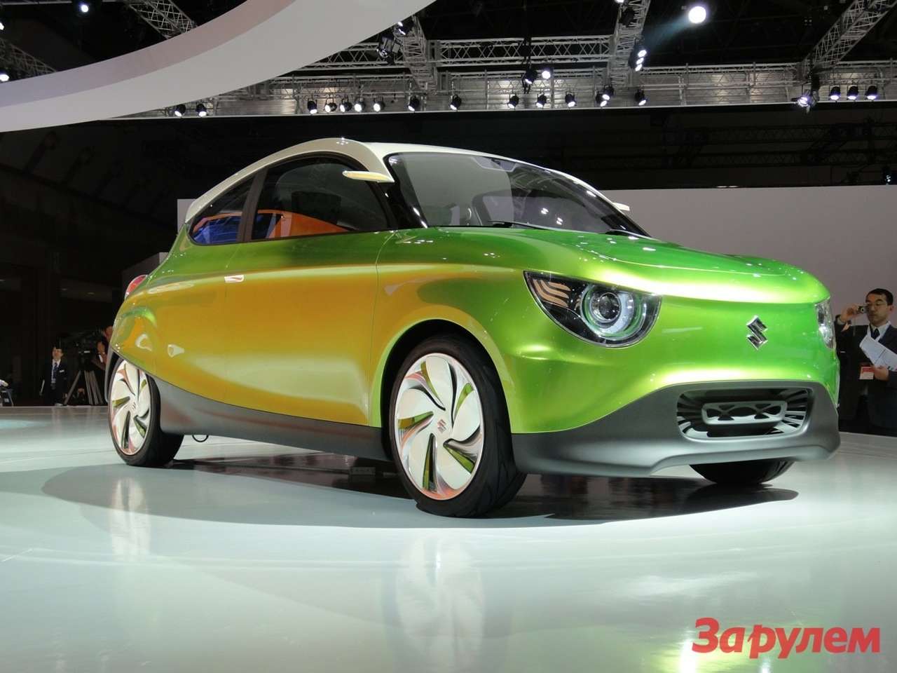 Suzuki показала в Токио компактный концепт Regina