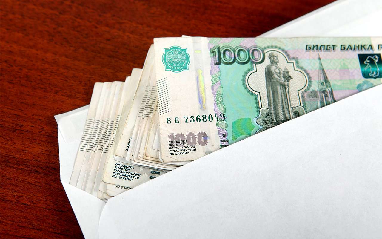 Гаишник «развел» водителя на взятку и теперь проведет 5 лет в колонии