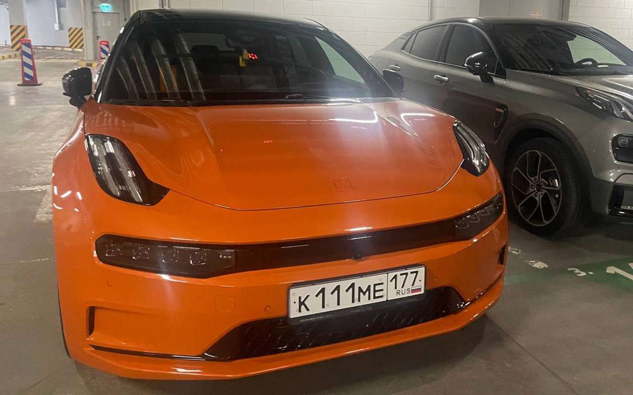 Автоэксперт перечислил плюсы и минусы лидера продаж сентября в РФ электромобиля Zeekr