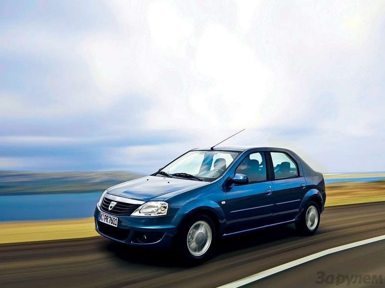 «Логан» красен интерьером