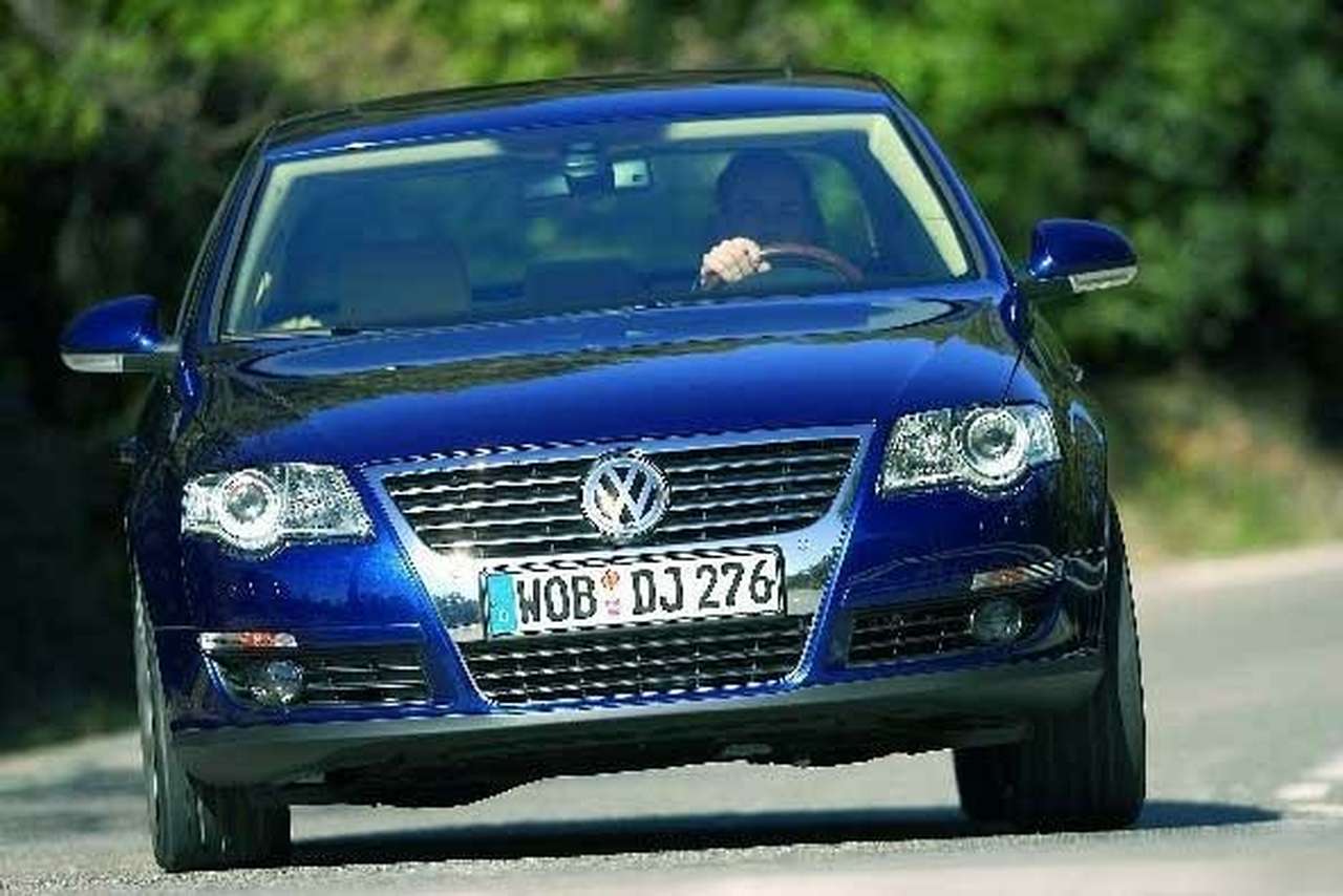 VW предлагает поворотные фары "с наворотом"