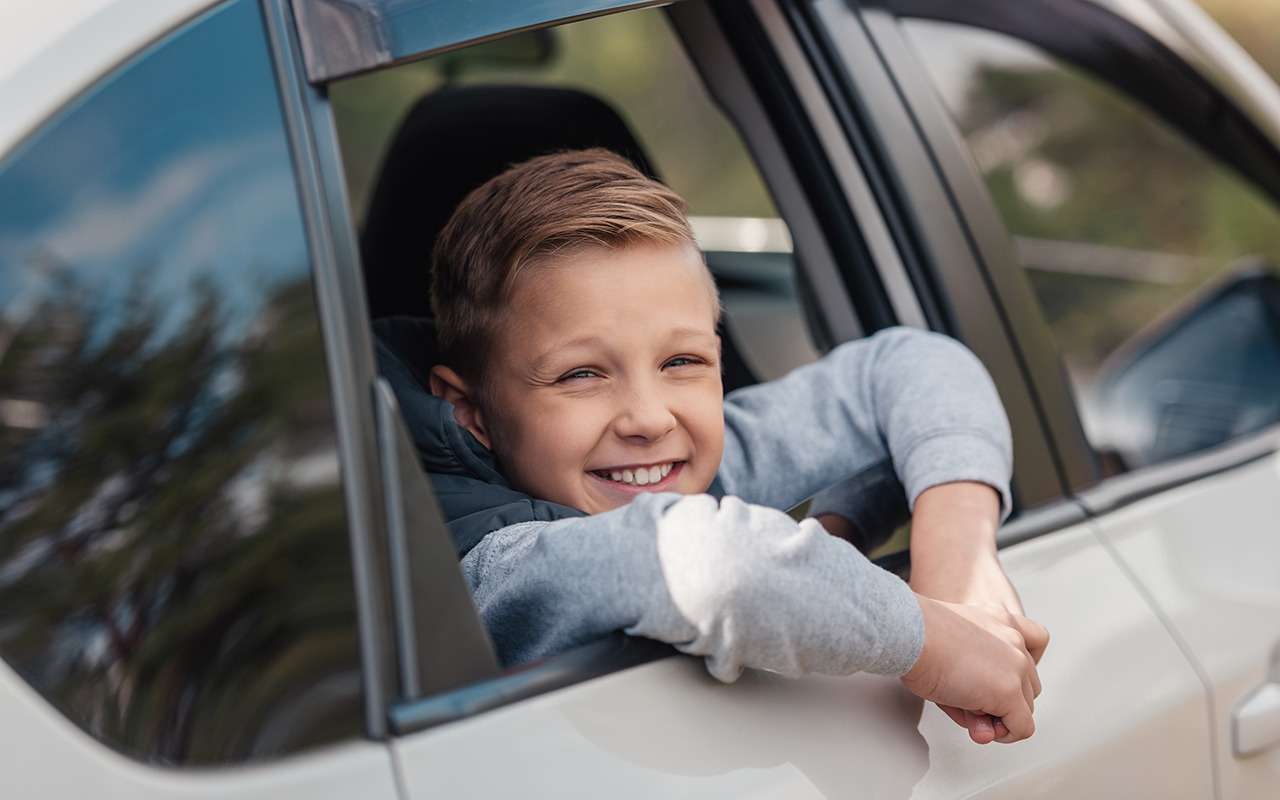 Инспекторы МАДИ проводят акцию «Не паркуй ребенка»