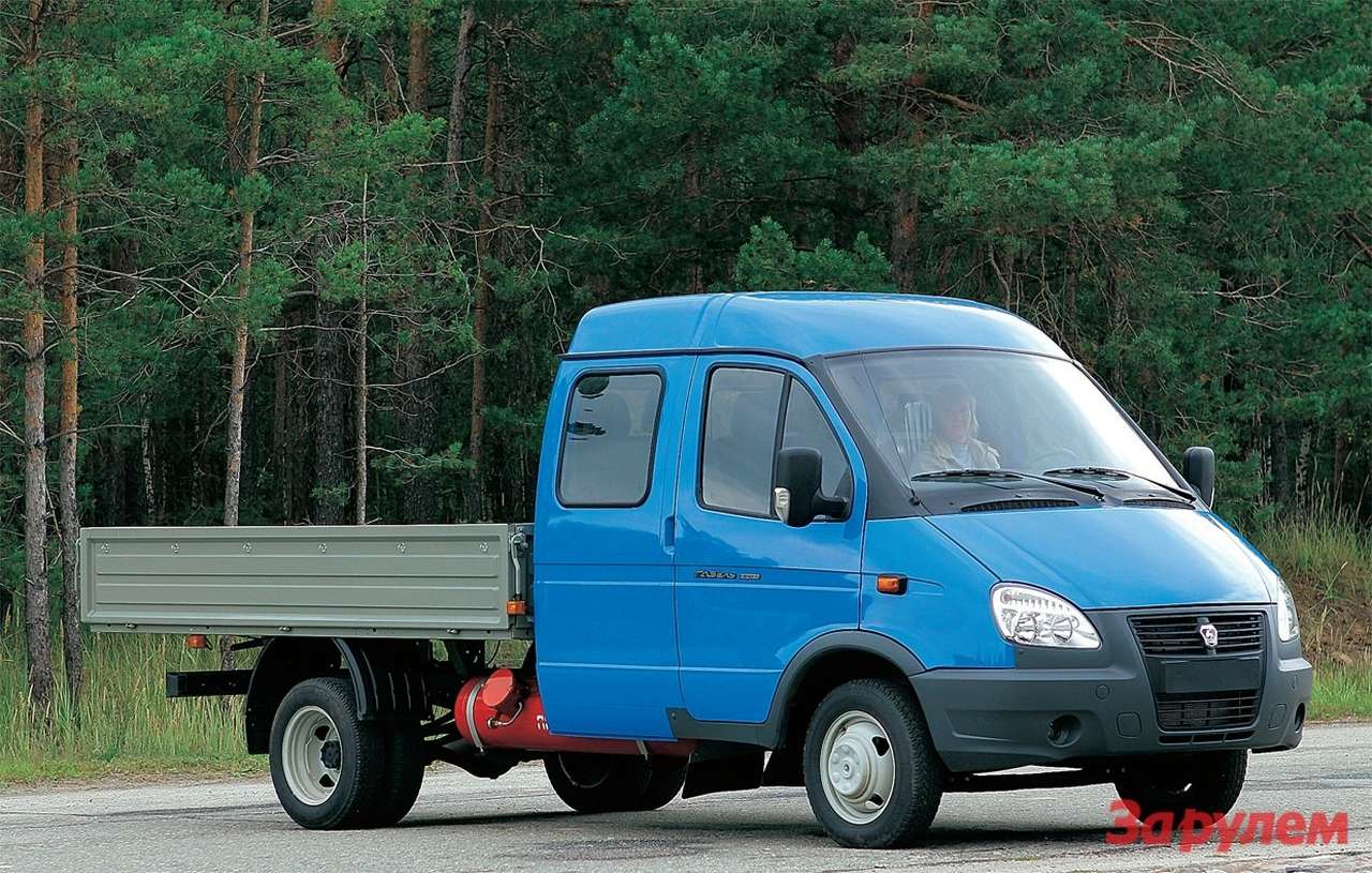 На длиннобазной машине стоит 120-литровый баллон, обеспечивающий запас хода более 450 км.