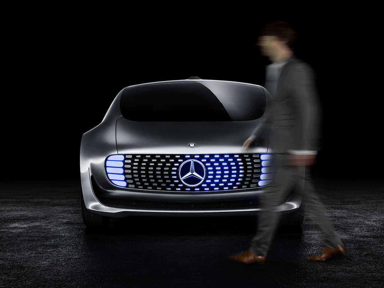 Daimler запатентовал подушки безопасности для пешеходов