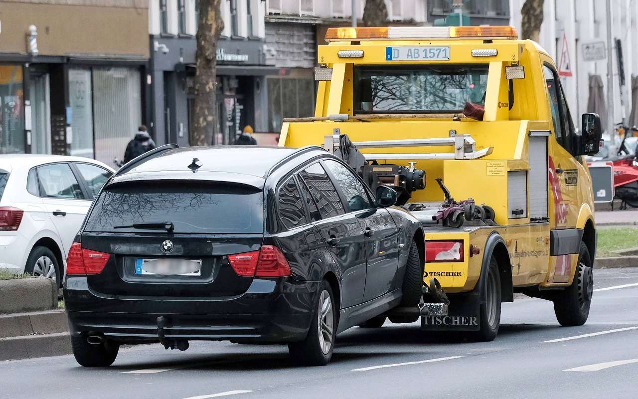 Как безопасно буксировать автомобиль с «роботом» и избежать дорогого ремонта