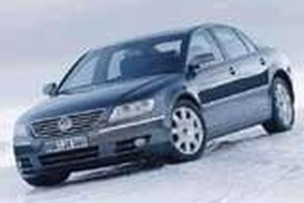 VW платит $10 000 за каждый Phaeton