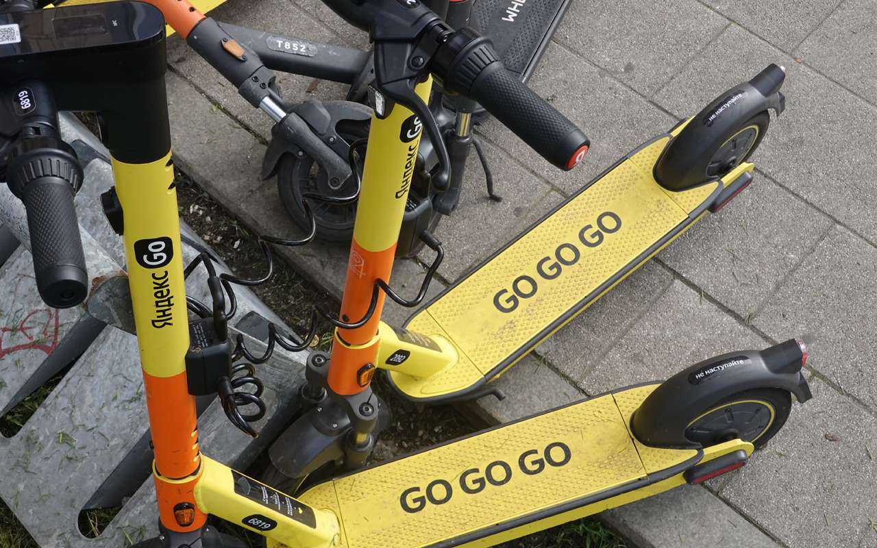 Весна в городе: пересаживаемся на электросамокаты