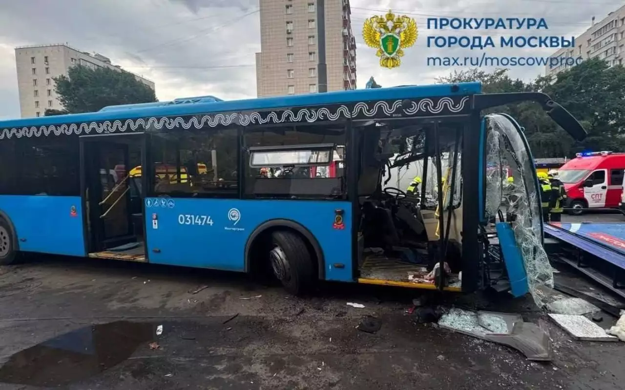 ДТП в центре Москвы — 25 пострадавших