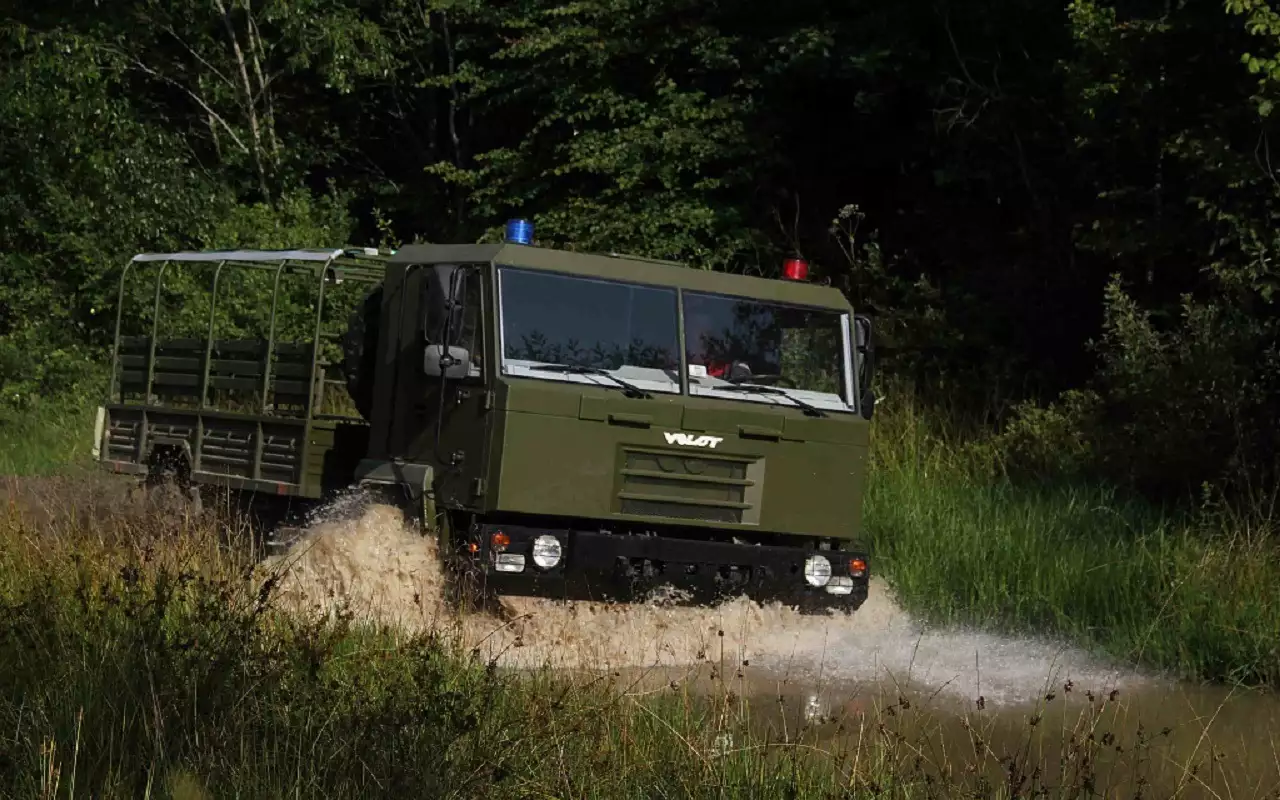 Вместо «шишиги»: наследники легендарного грузовика