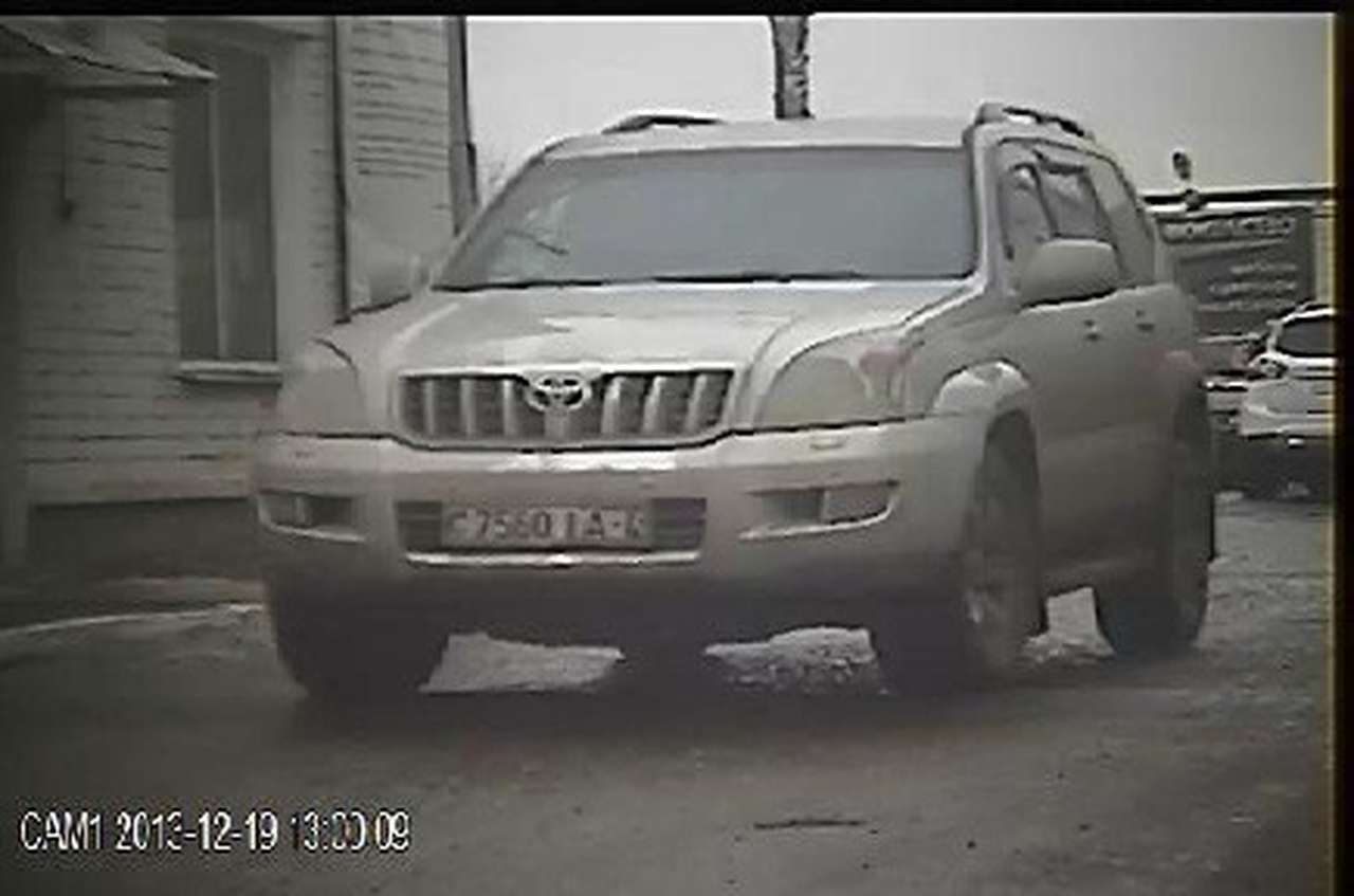 Водителем, наехавшим на женщину с коляской, оказался отставной судья 