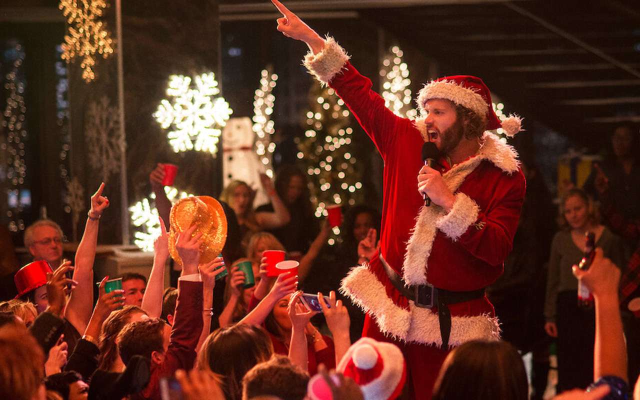 Что делают автомобилисты в Новый год? Угадайте самый частый ответ