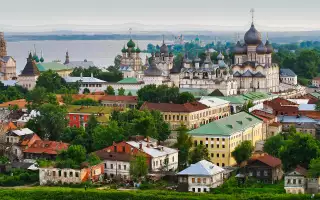 На выходные в Ростов Великий — к древнейшему озеру и на родину финифти