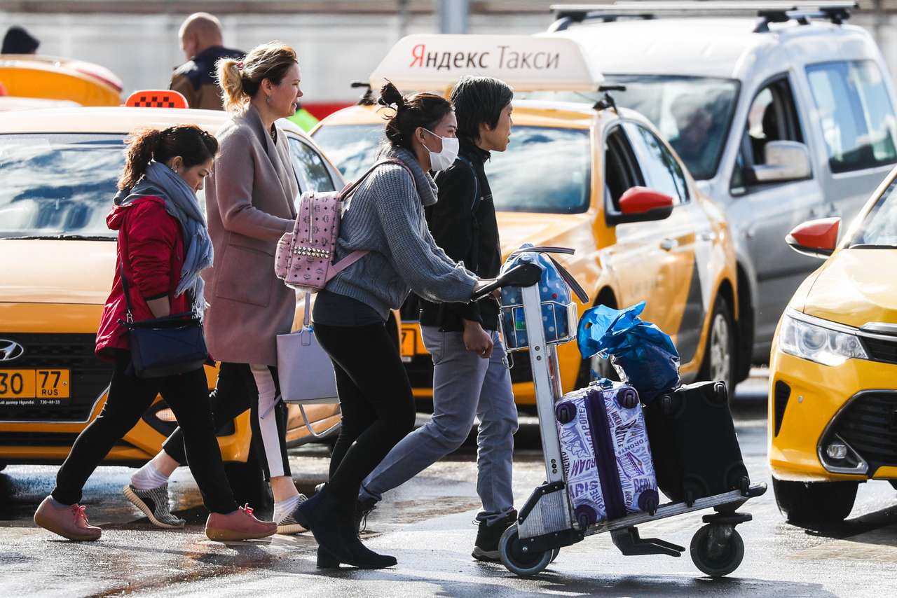 Агрегаторы не хотят давать таксистам тарифную свободу: это может плохо закончиться!