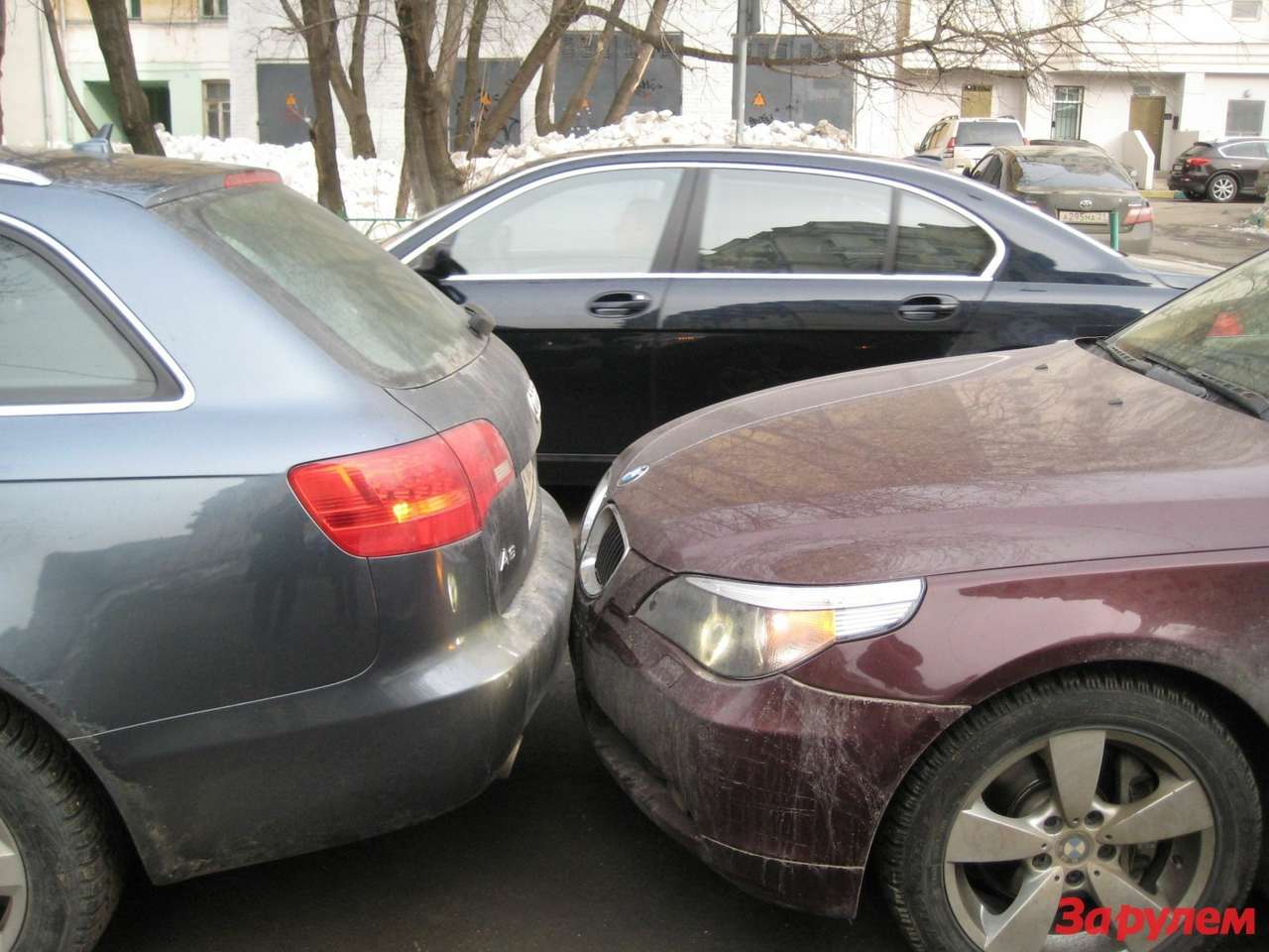 Встретились «Волга» с «Иномаркой»