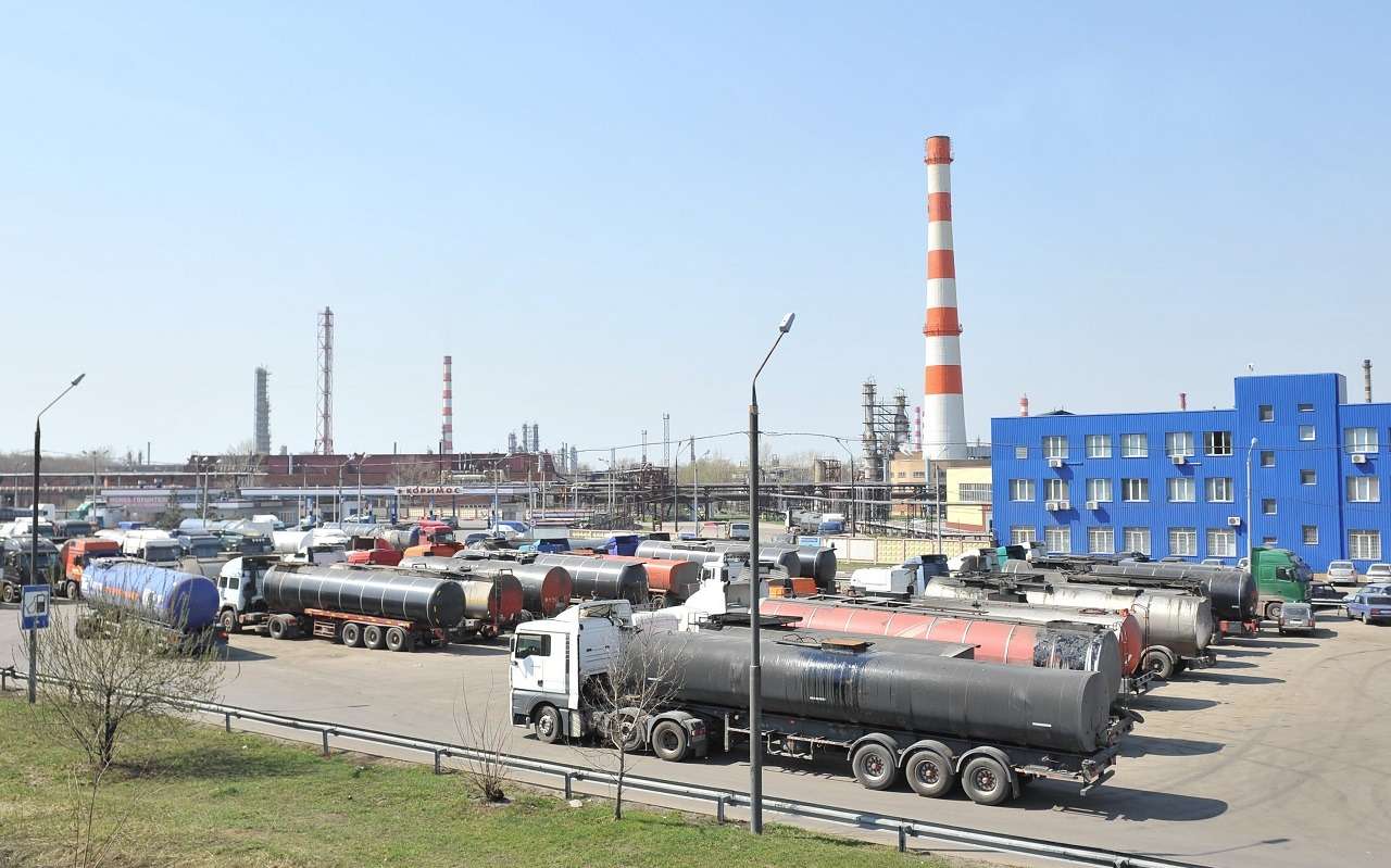 Приняты меры для сохранения стабильности на рынке топлива