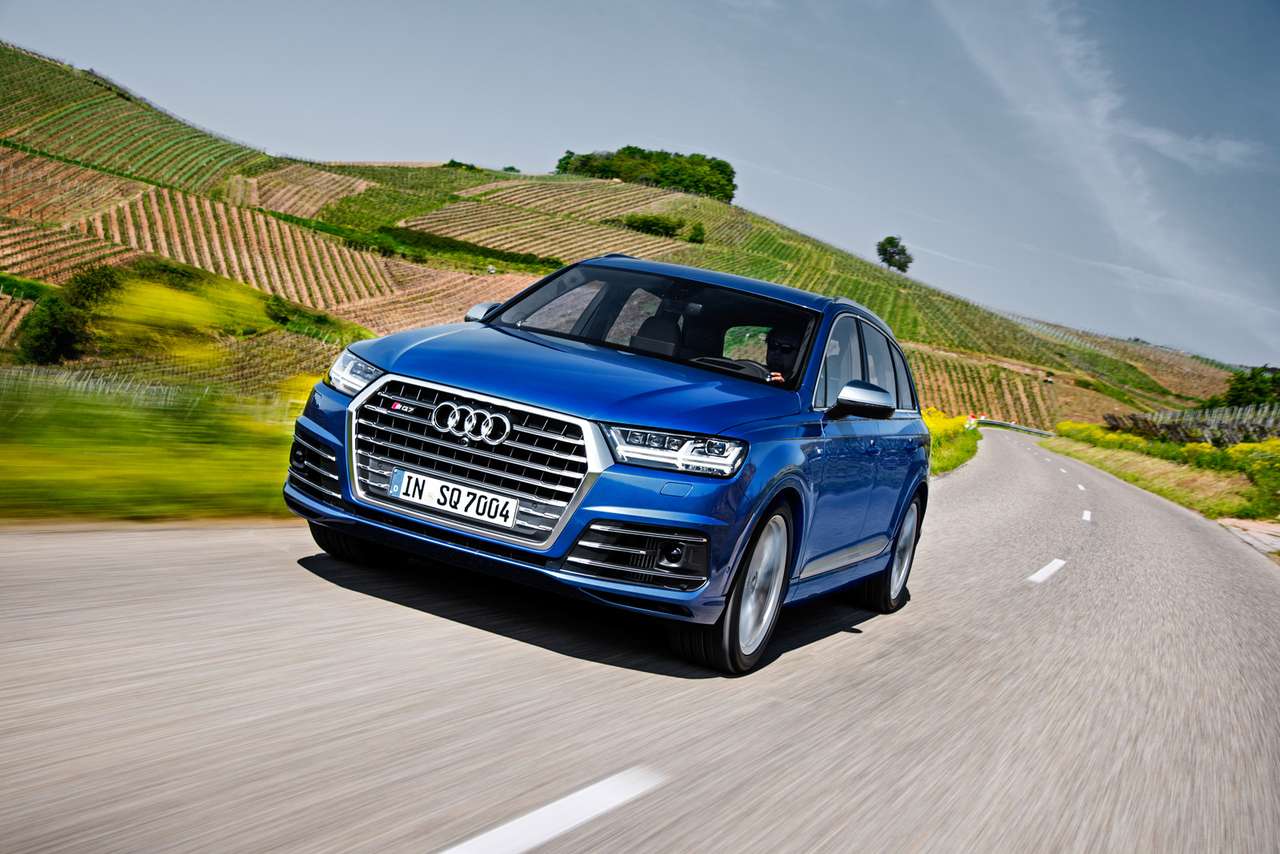 Тест  Audi SQ7: вседорожник и спортсмен
