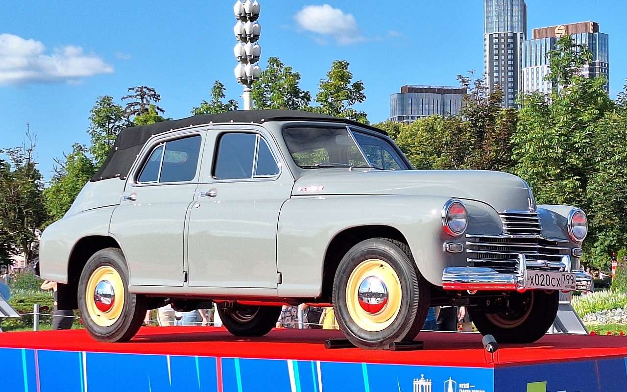 Для чего в СССР выпускали машины с мягкой крышей?