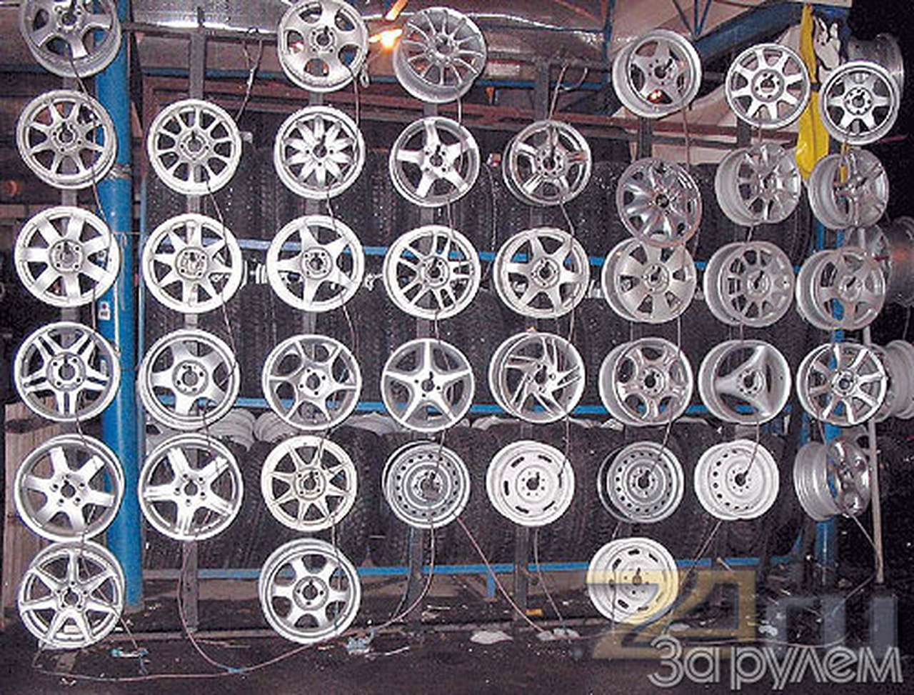 Когда бьют по рукам