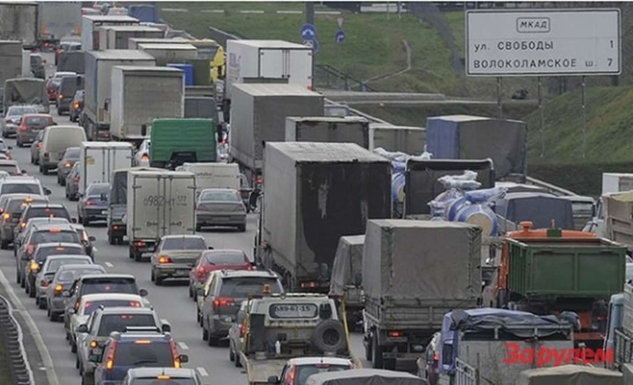 Москва потратит 8,8 млн на щиты, ограничивающие движение грузовиков