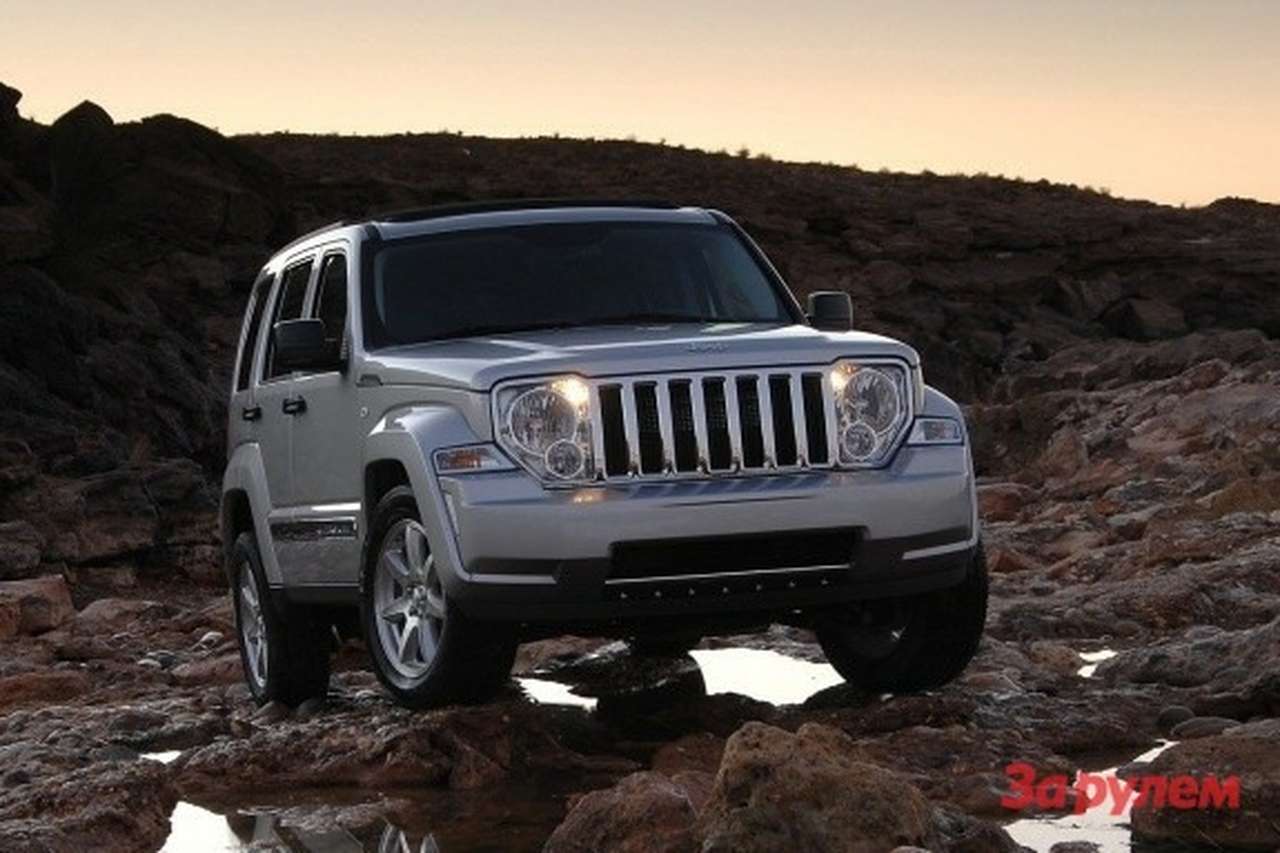 Очередной Jeep Liberty получит переднеприводную платформу