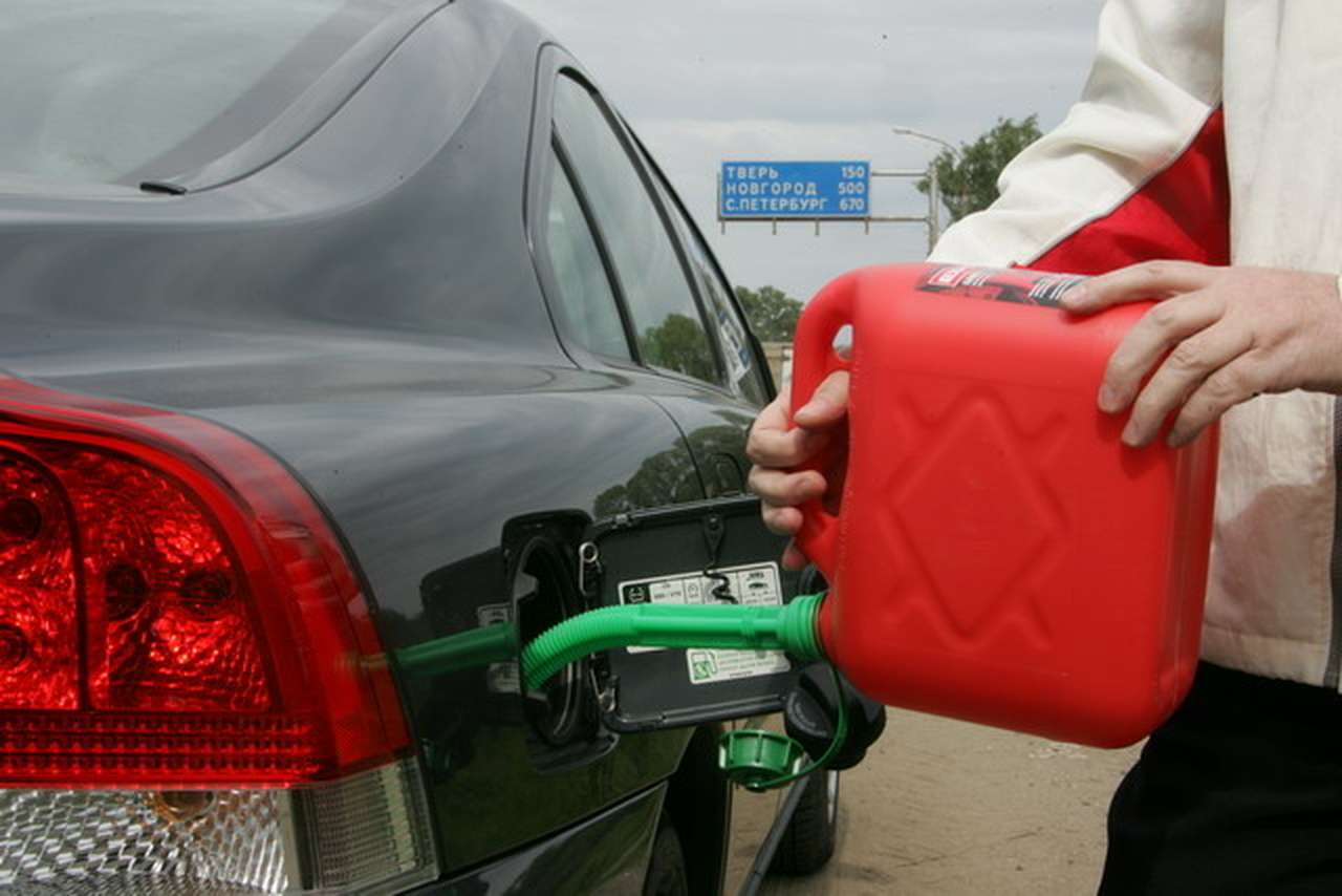 Бензин: какой заливать в машину?