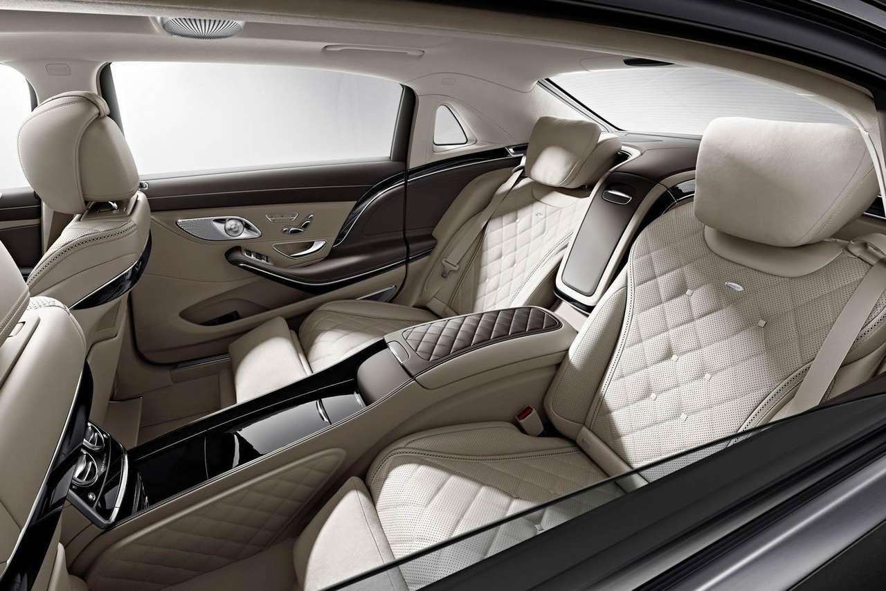Mercedes выпустил «бюджетный» Maybach с V6
