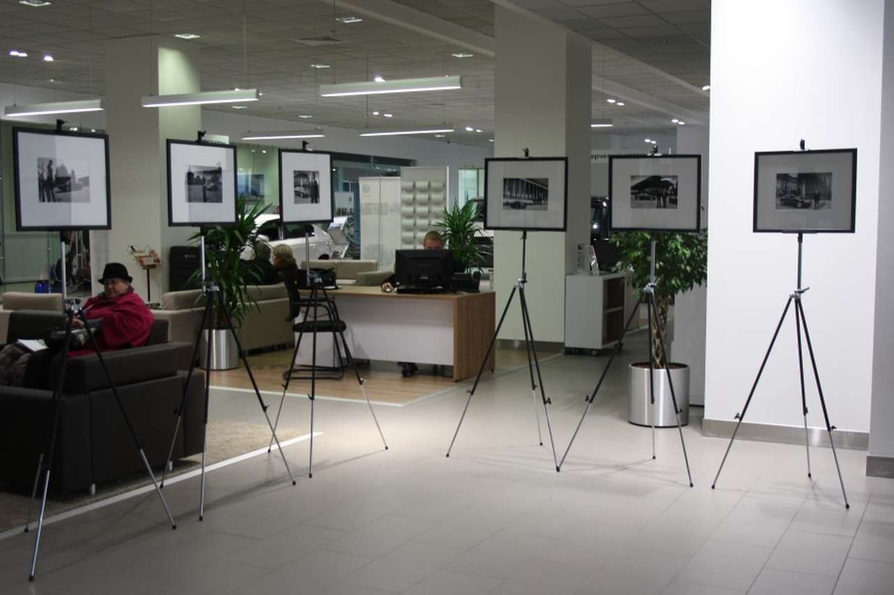 «Авилон» приглашает на фотовыставку «Ретроспективы и перспективы» 