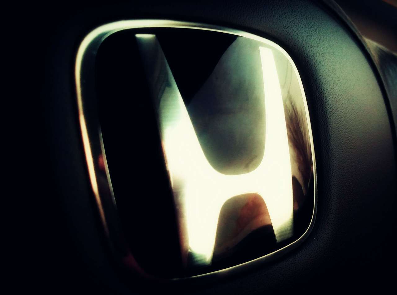 Honda прекращает поставки в Россию автомобилей и мотоциклов