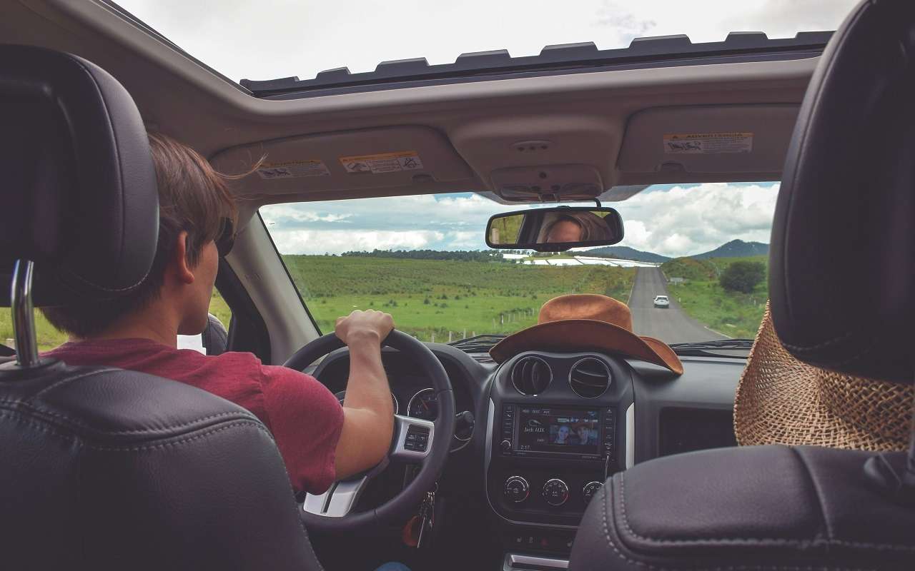 Как себя развлекают автопутешественники на трассе М-12: оператор связи все узнал