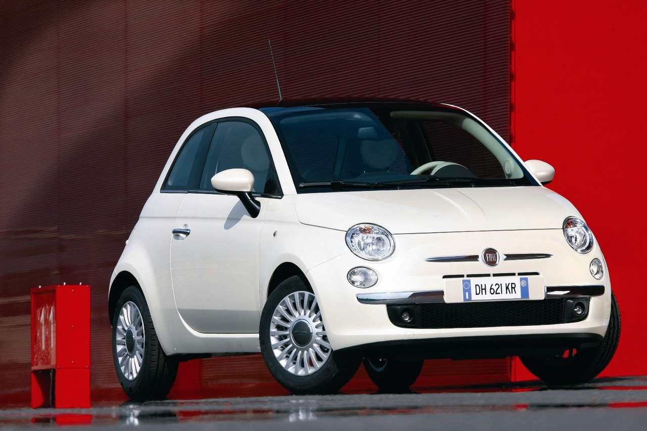 Fiat вернется в Россию с 500-м и Punto