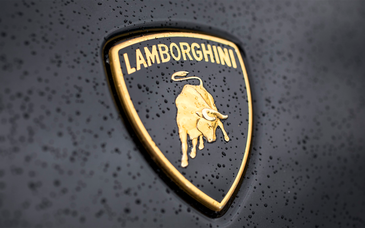 Lamborghini сделает комфортную четырехместную легковушку