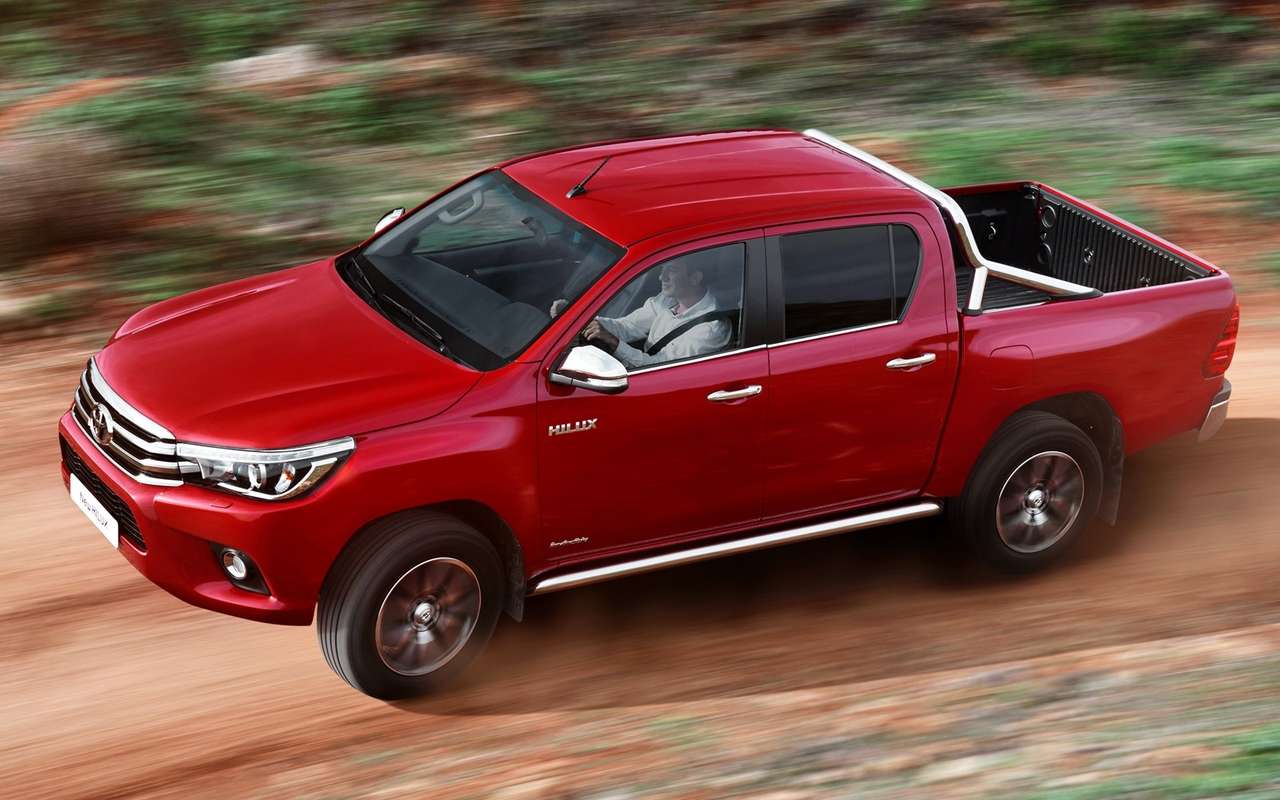 Пикапы Toyota Hilux подвела адгезия – отзыв в России