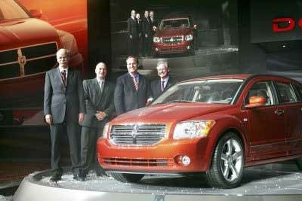 Dodge Caliber будет дешевле, чем VW Golf