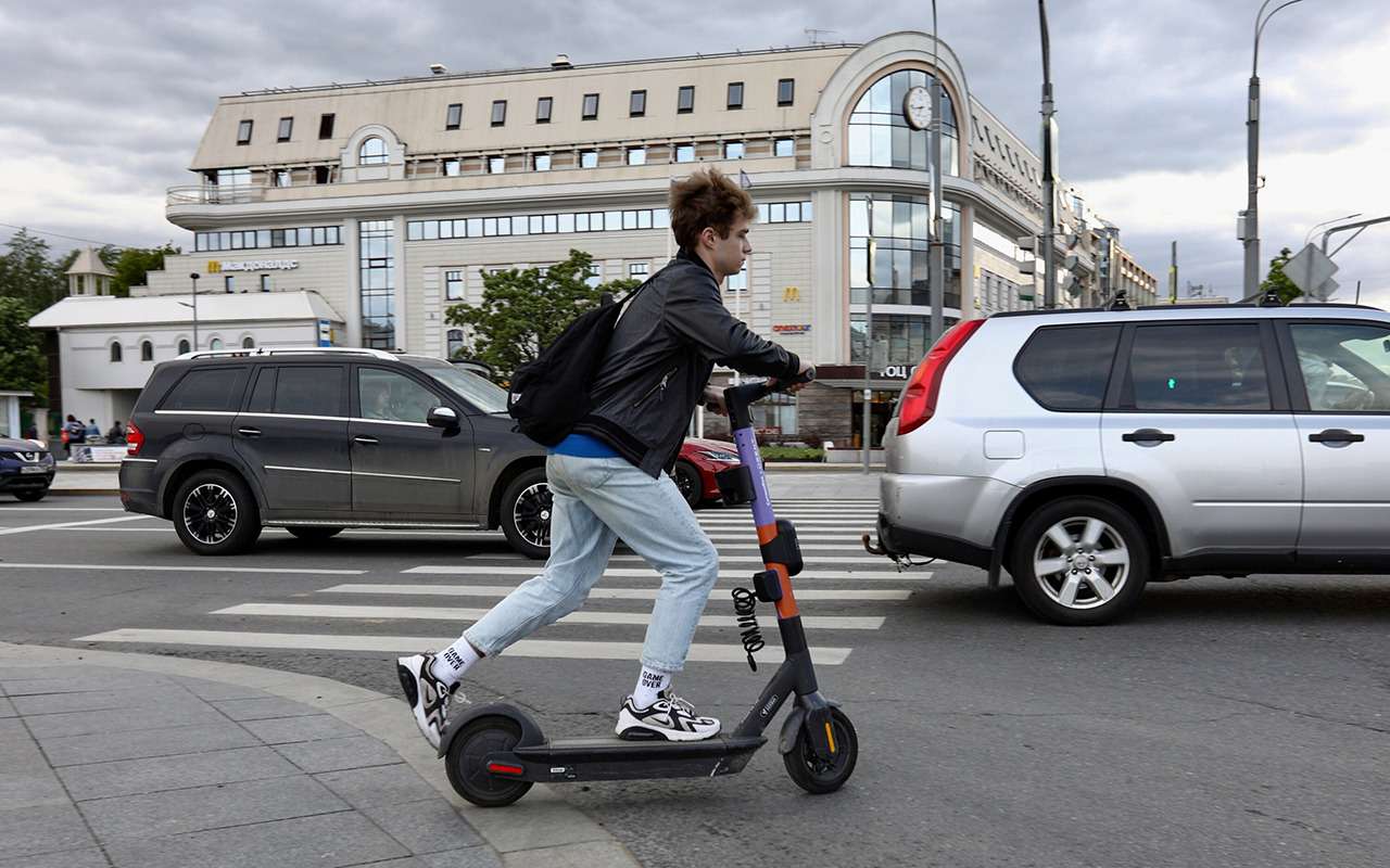 Рынок самокатов плавно подвигают к саморегулированию