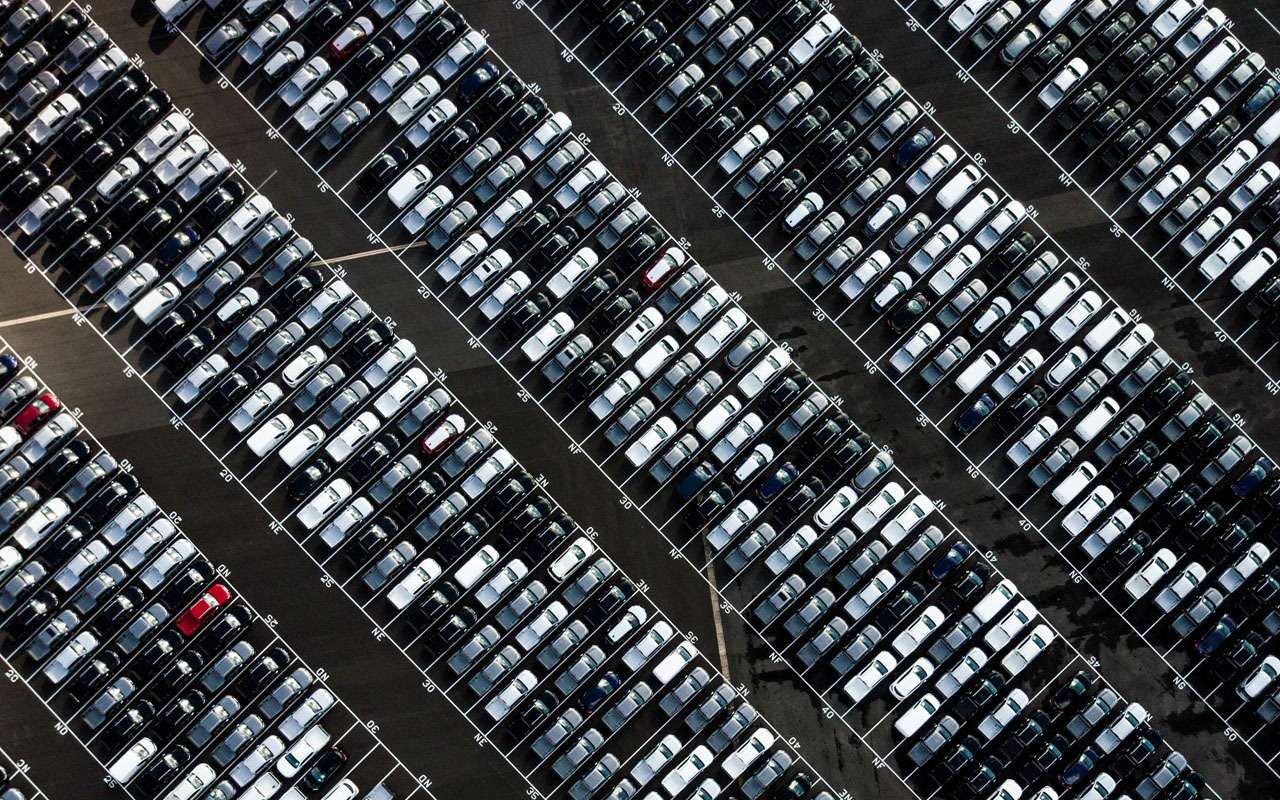 Рынок новых авто в России атаковали «китайцы»