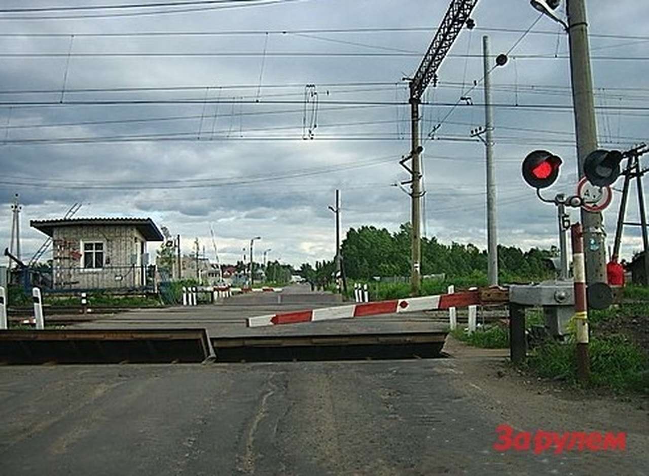 Штраф за пересечение ж/д переезда на красный увеличат в 10 раз