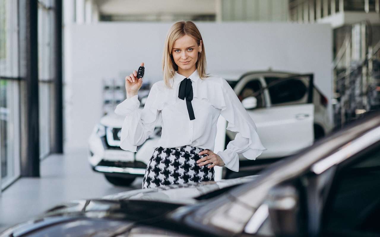 Авторынок РФ уступил по объему продаж в Европе только Германии