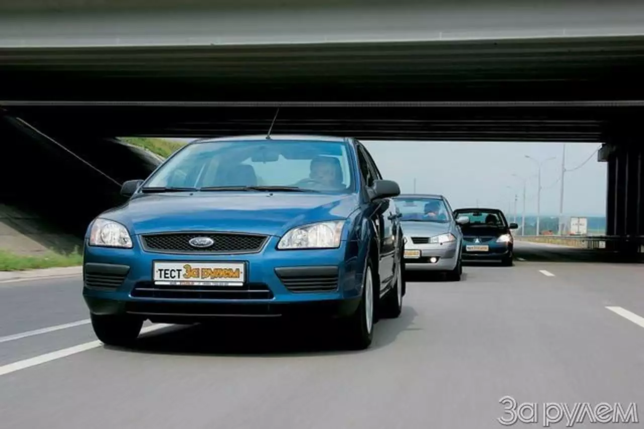 Тест Ford Focus II, Renault Megane, Mitsubishi Lancer. Двое на одного