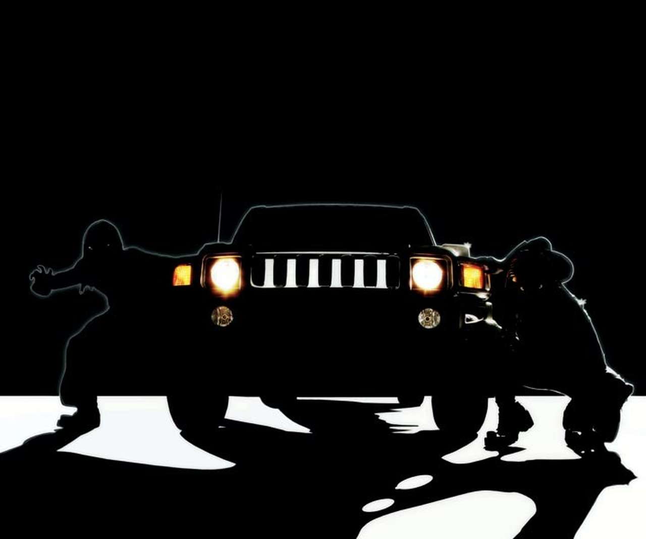 В костюме супергероя