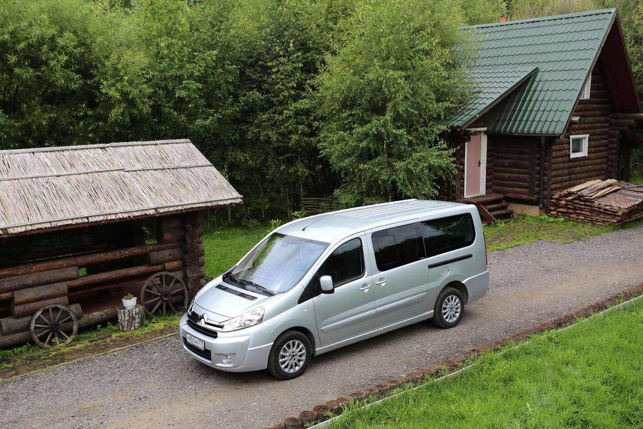 Тест-драйв Citroen Jumpy Multispace: всему свое место