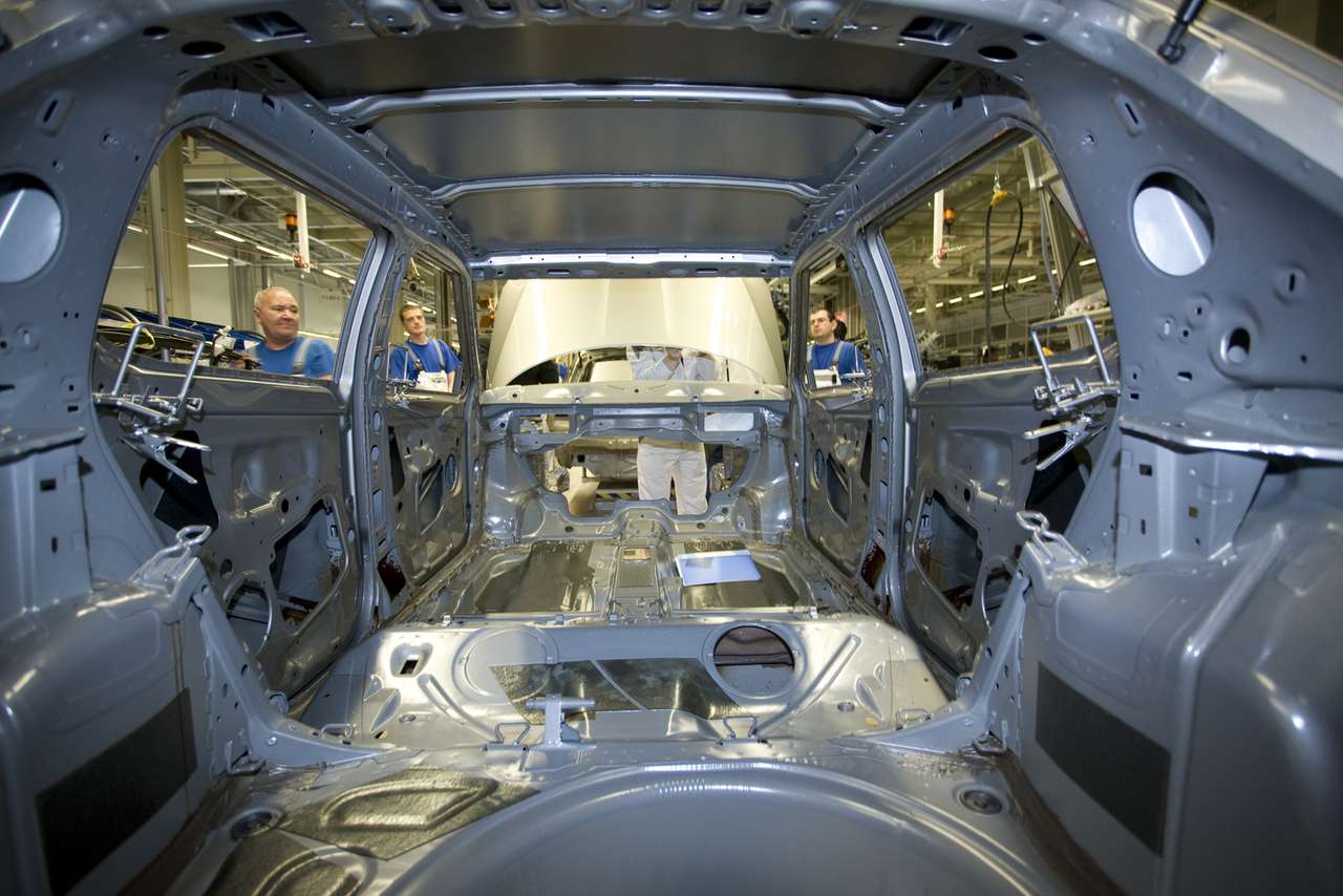 В России могут закрыться несколько автозаводов