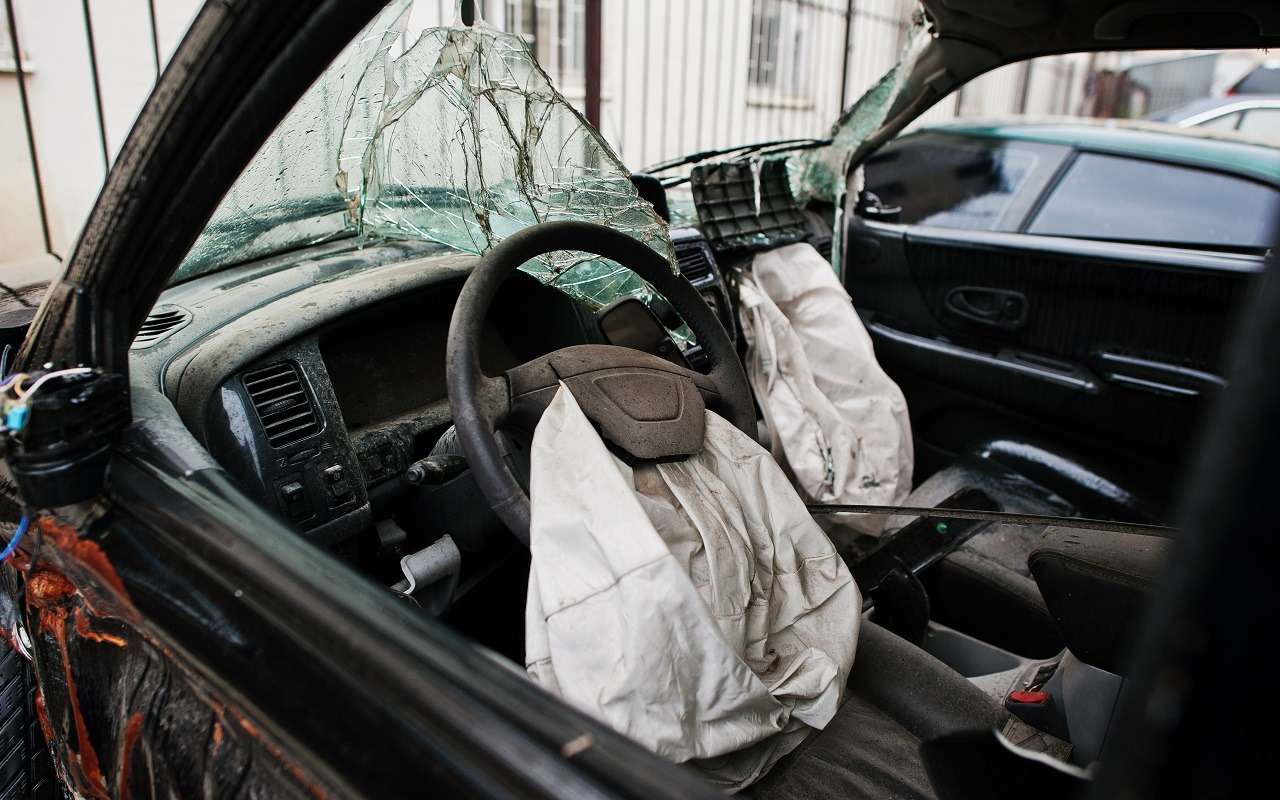 Объявлена крупнейшая отзывная кампания в истории автомобилестроения: что известно