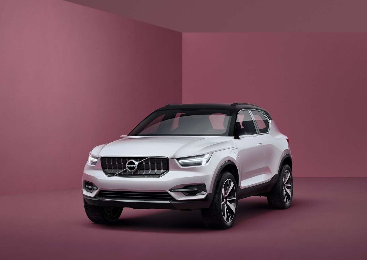 Кроссовер Volvo XC40 дебютирует в апреле