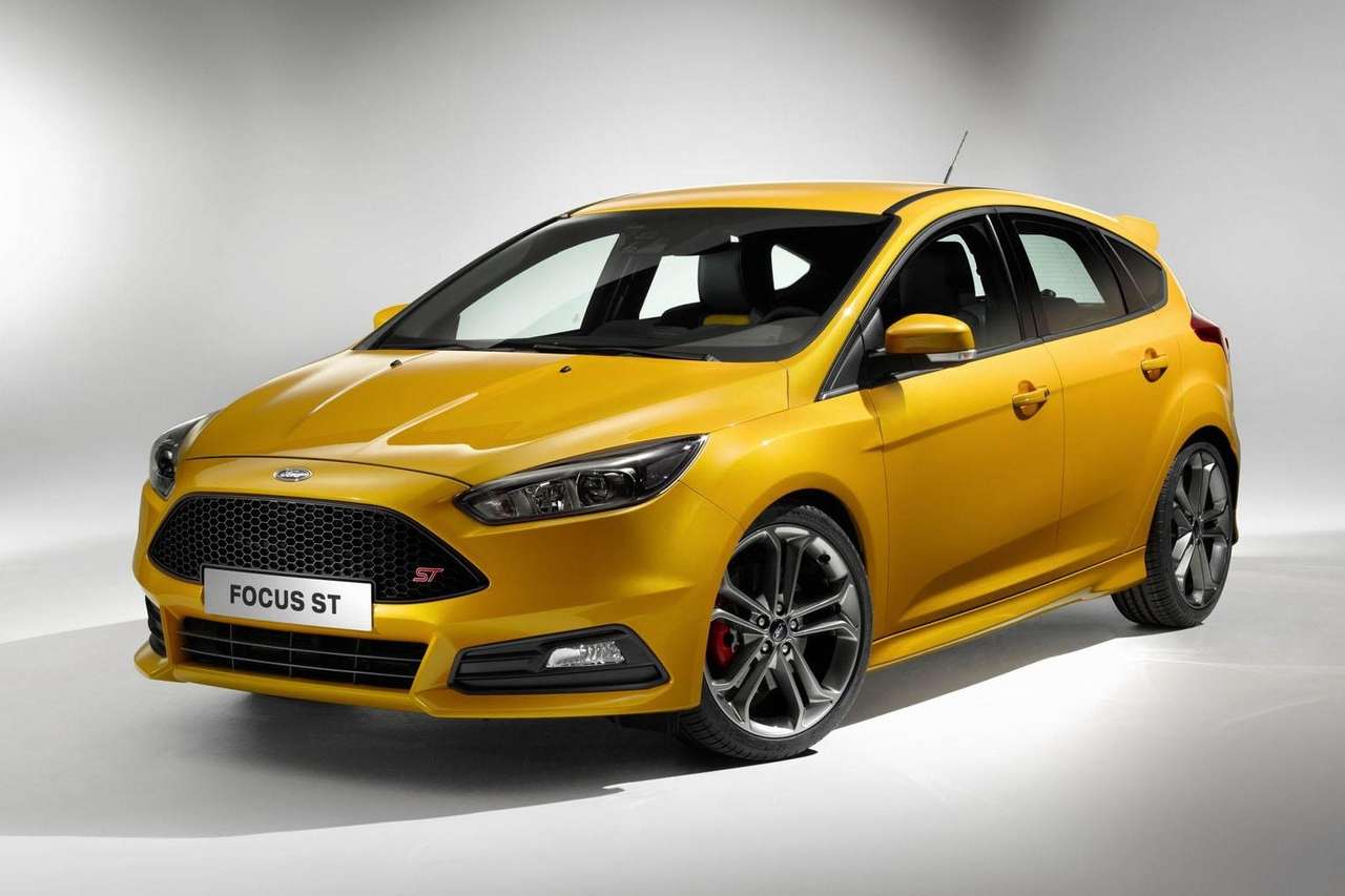 Обновленный Ford Focus ST оказался почти новым
